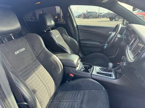 Used 2019 Dodge Charger Scat Pack w/ Daytona Edition Group image 30