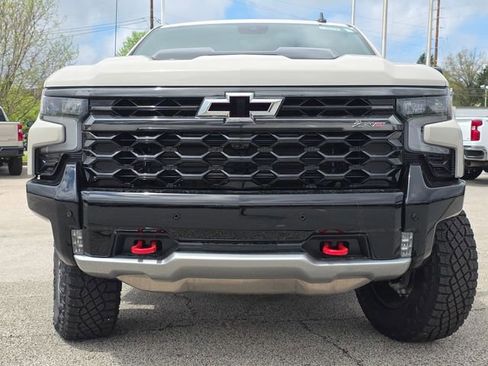 New 2026 Chevrolet Silverado 1500 ZR2 AWD/4WD image 12