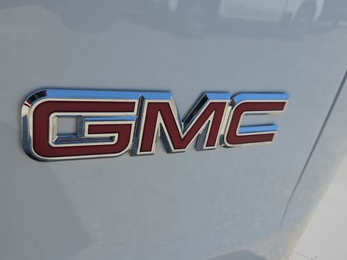 Used 2023 GMC Savana 2500 w/ Driver Convenience Package RWD image 30