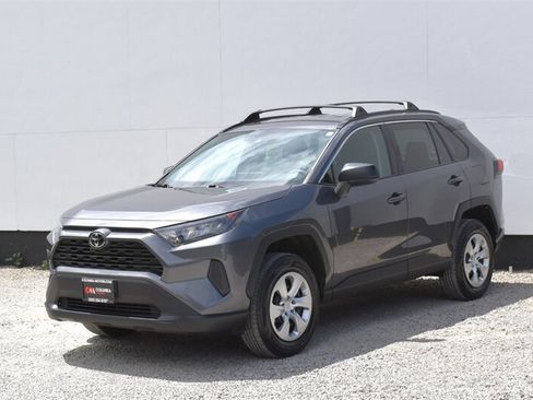 Used 2021 Toyota RAV4 LE AWD/4WD image 8