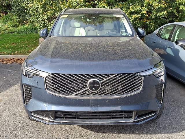 Used 2026 Volvo XC90 B6 Ultra AWD/4WD image 2