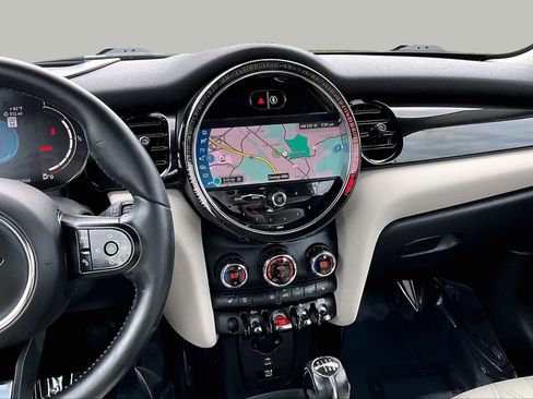 Used 2022 MINI Cooper S FWD image 7