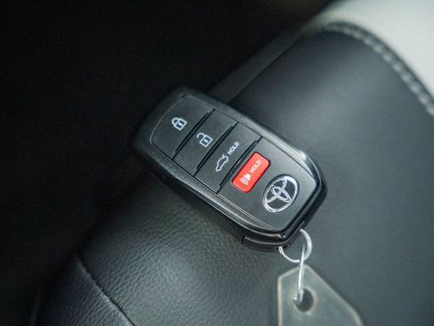 New 2026 Toyota Camry SE FWD image 43