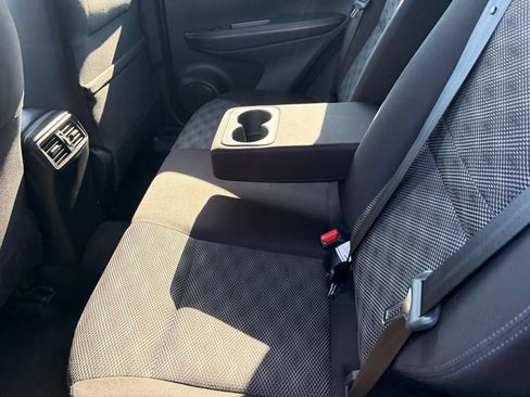 Used 2017 Nissan Rogue Sport SV FWD image 13