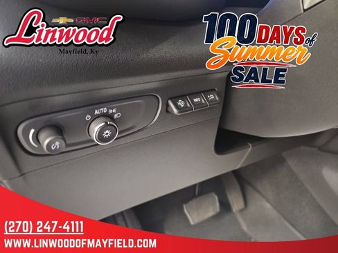 Used 2022 Buick Envision Essence w/ Technology Package I FWD image 19