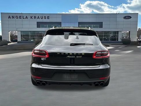 Used 2018 Porsche Macan AWD/4WD image 7