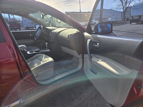 Used 2012 Nissan Rogue SL image 12