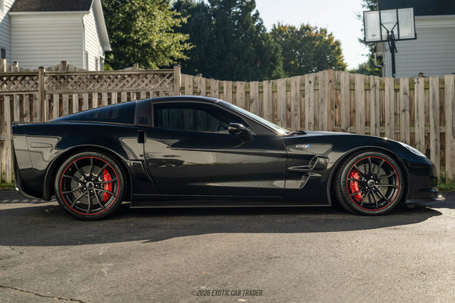 Used 2012 Chevrolet Corvette ZR1 w/ 3ZR Preferred Equipment Group RWD image 8