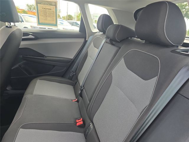 Used 2024 Volkswagen Taos S FWD image 10