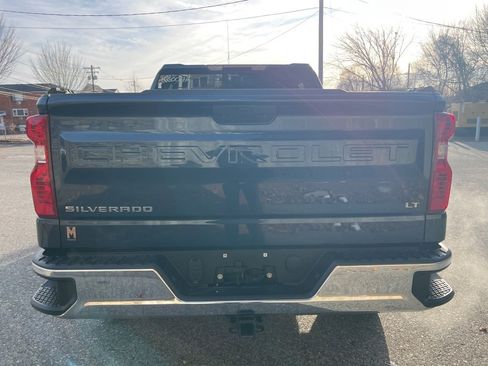 Used 2022 Chevrolet Silverado 1500 LT image 4