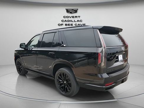 Certified 2023 Cadillac Escalade Sport Platinum w/ LPO, ONYX Package image 7
