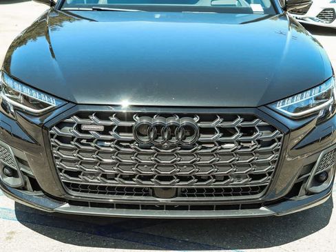 Used 2025 Audi A8 L 3.0T w/ Executive Package AWD/4WD image 7