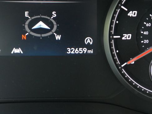 Used 2023 Hyundai Santa Fe SEL AWD/4WD image 29
