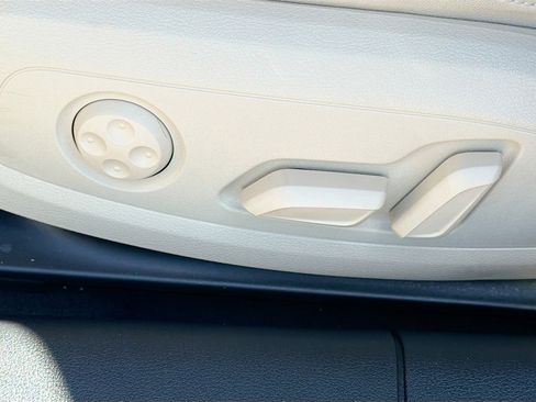 Used 2023 Audi A5 2.0T Premium w/ Convenience Package image 25