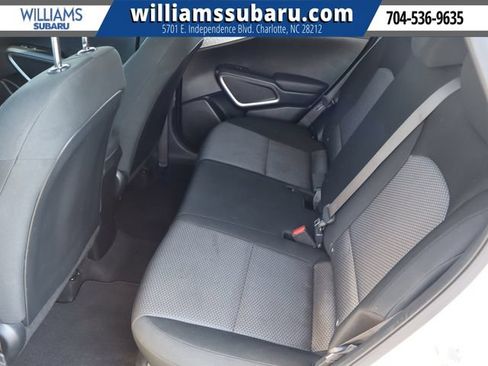 Used 2024 Kia Soul LX FWD image 33