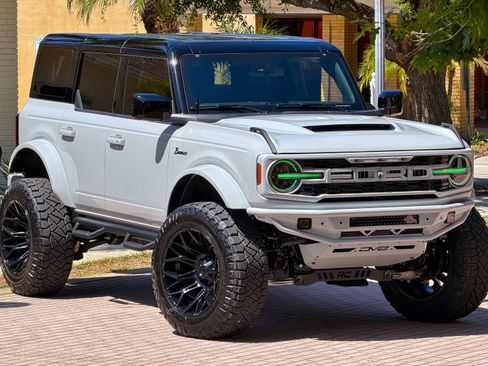 Used 2026 Ford Bronco Outer Banks AWD/4WD image 4