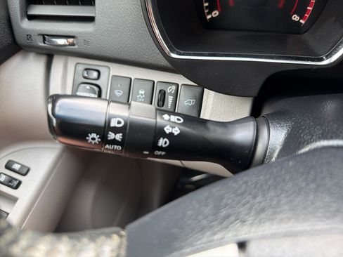 Used 2013 Toyota Highlander SE AWD/4WD image 57