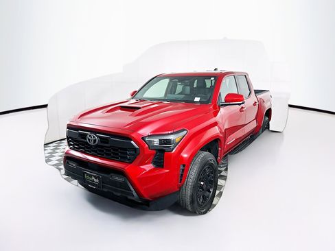 Used 2024 Toyota Tacoma TRD Sport w/ TRD Sport Premium Package RWD image 3