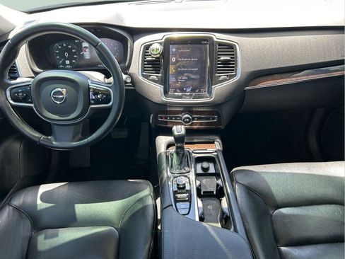 Used 2017 Volvo XC90 T6 Momentum w/ Vision Package AWD/4WD image 13