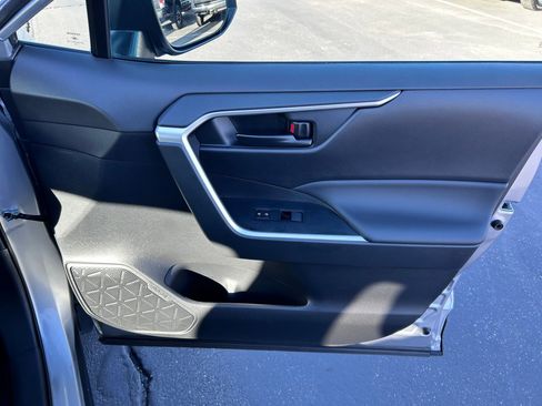 Used 2024 Toyota RAV4 LE image 26