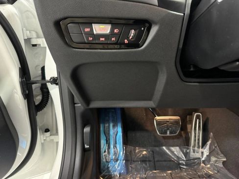 New 2026 BMW M2 w/ Lighting Package image 29