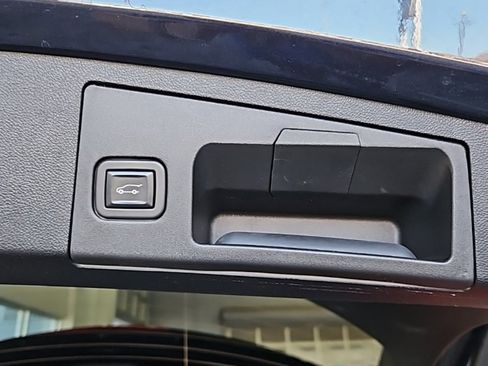 Used 2023 Cadillac XT4 Luxury image 20