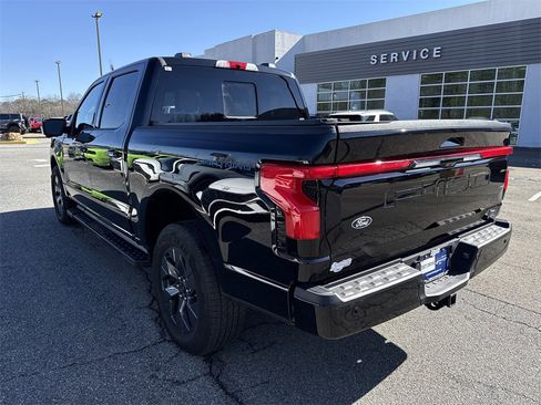 Used 2025 Ford F150 Lightning Lariat image 5