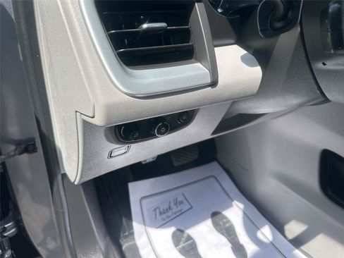 Used 2020 GMC Terrain SLT FWD image 25