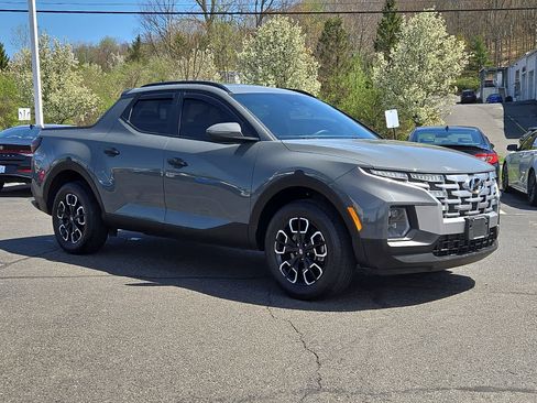 Used 2024 Hyundai Santa Cruz SEL w/ Activity Package AWD/4WD image 4
