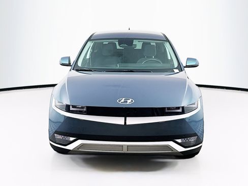 Used 2024 Hyundai Ioniq 5 SEL image 2