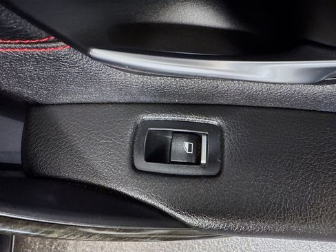 Used 2018 BMW 330i Sedan image 31