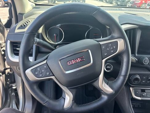 Used 2024 GMC Terrain Denali w/ Denali Premium Package AWD/4WD image 28