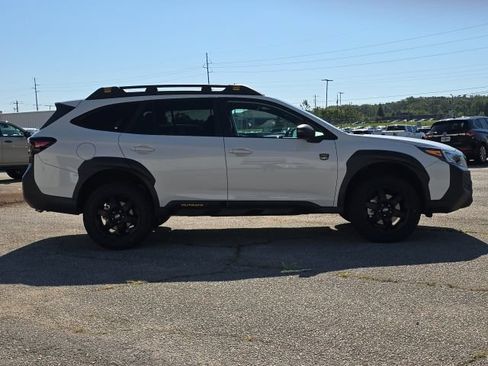 Used 2024 Subaru Outback Wilderness AWD/4WD image 6