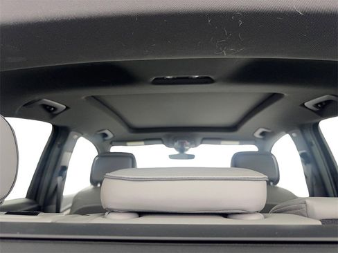 Used 2022 Audi Q5 2.0T Premium w/ Convenience Package image 75