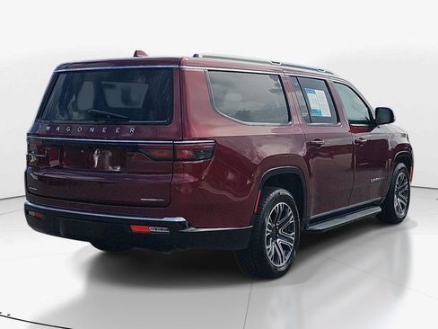 Used 2023 Jeep Wagoneer L Series II AWD/4WD image 6