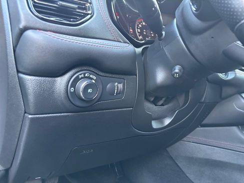 Used 2022 Dodge Durango R/T image 22