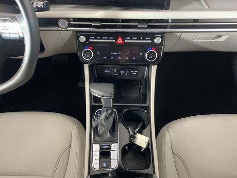 Used 2025 Hyundai Tucson SEL FWD image 14