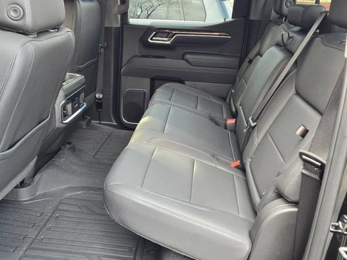 Used 2025 GMC Sierra 1500 Elevation w/ Elevation Premium Package image 40