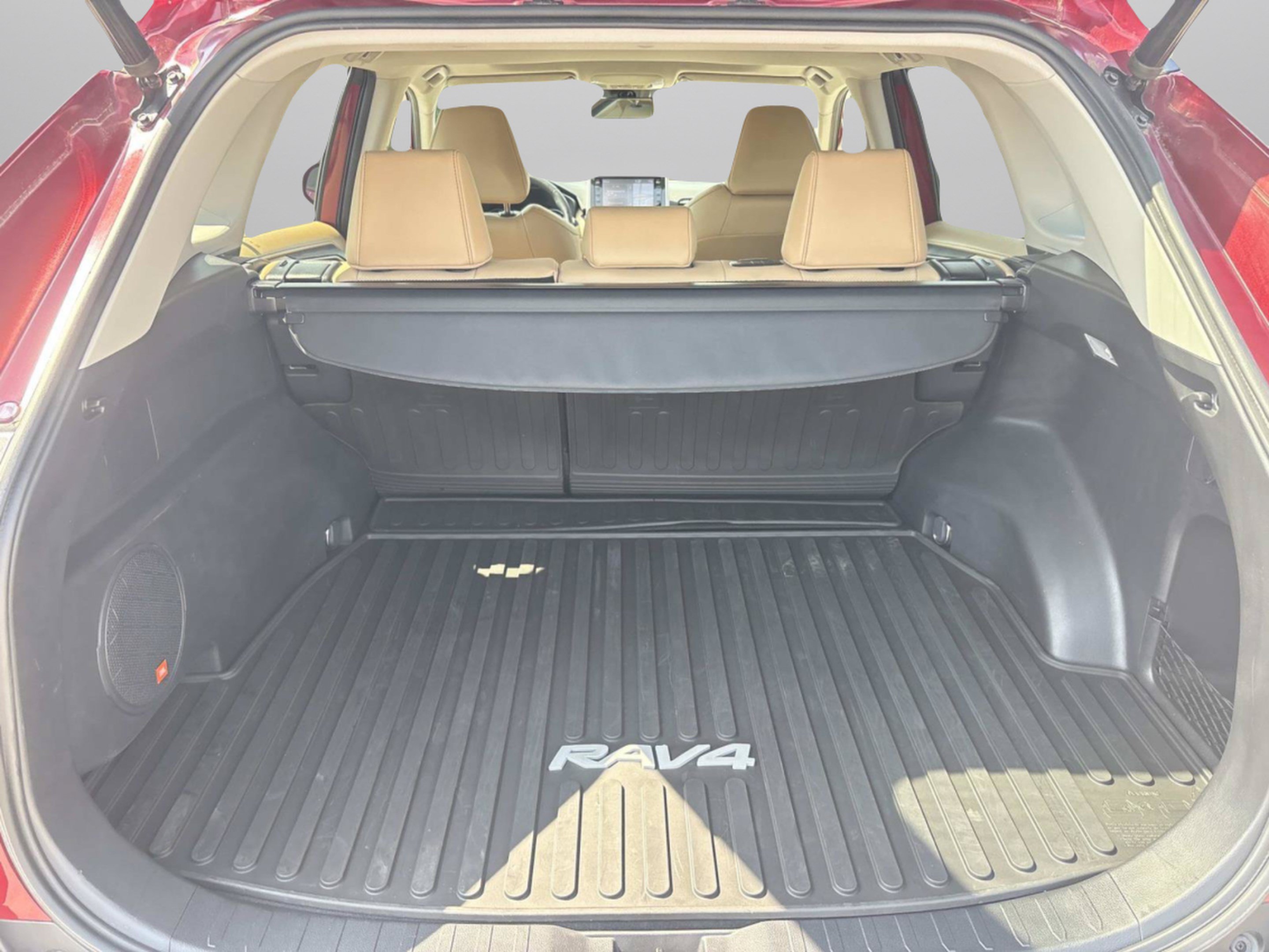 Used 2019 Toyota RAV4 Limited w/ Advanced Technology Package AWD/4WD image 12