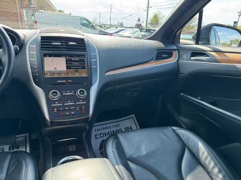 Used 2019 Lincoln MKC Reserve w/ MKC Climate Package image 50