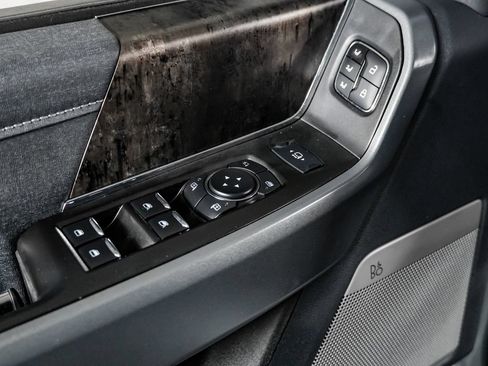 Used 2024 Ford F250 Lariat w/ Sport Appearance Package AWD/4WD image 36