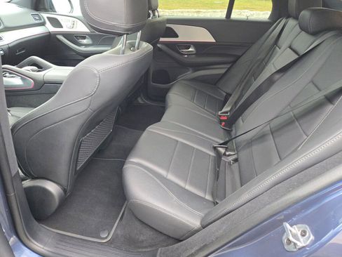 Used 2024 Mercedes-Benz GLE 450e 4MATIC image 17