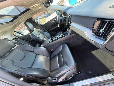 Used 2024 Volvo S60 B5 Core image 20