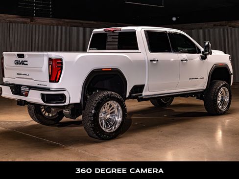 Used 2024 GMC Sierra 2500 Denali Ultimate w/ Max Trailering Package AWD/4WD image 9