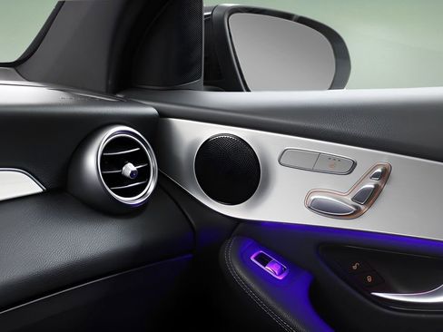 Used 2022 Mercedes-Benz GLC 300 image 36