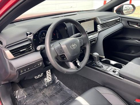 New 2026 Toyota Camry SE AWD/4WD image 7