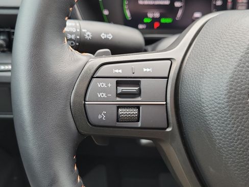 Used 2026 Honda CR-V TrailSport image 29