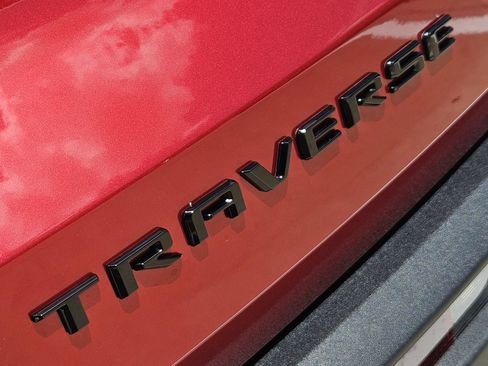 New 2027 Chevrolet Traverse LT w/ Midnight/Sport Edition FWD image 13