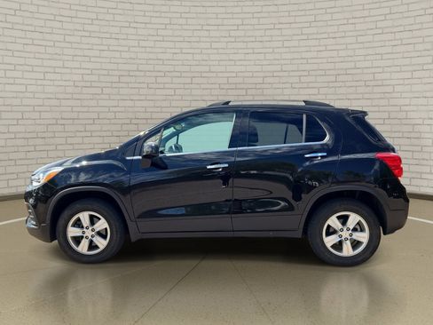 Used 2020 Chevrolet Trax LT w/ Driver Confidence Package AWD/4WD image 8