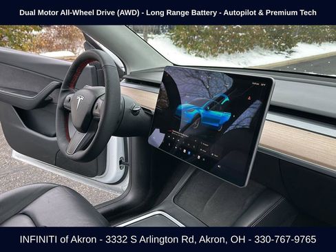 Used 2022 Tesla Model Y Long Range image 22